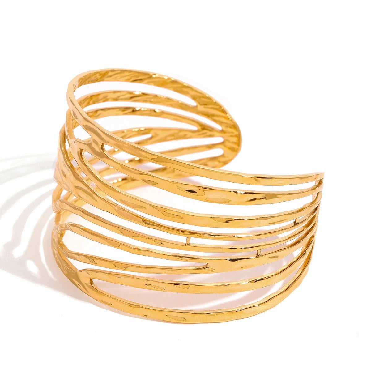 Solara Twist Bracelet