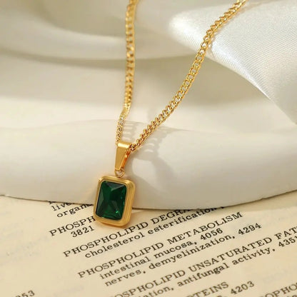 Emerald Glow Neckchain